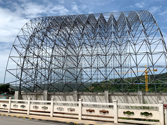 牡丹江山寨矿储煤棚网架